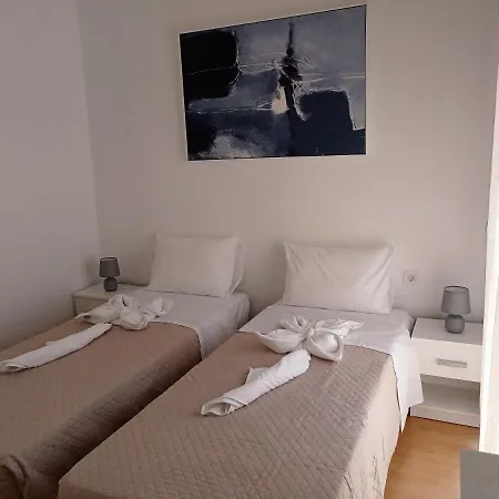 Апартаменты Oksana House *